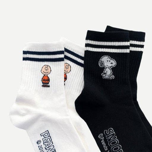 Gray Athletic Snoopy Socks